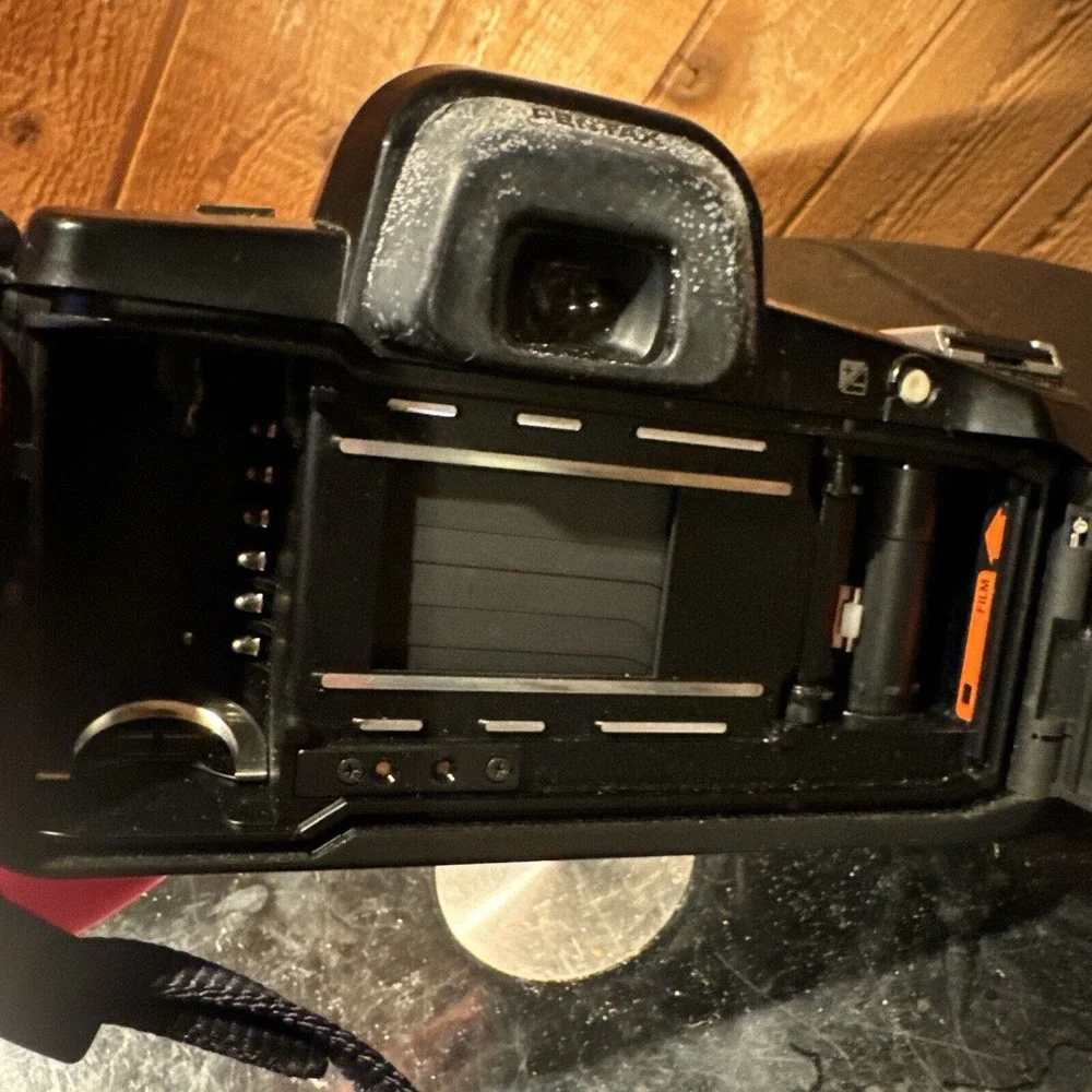 Pentax PZ-10 Camera with‎ 28-80mm AF Power Zoom Lens & Case Tested